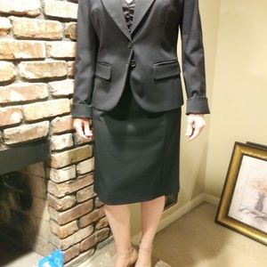 Sisley Sheath and Jacket Suit Set